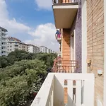Residenza Peschiera - Street Parking & Metro