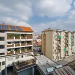 Residenza Peschiera - Street Parking & Metro